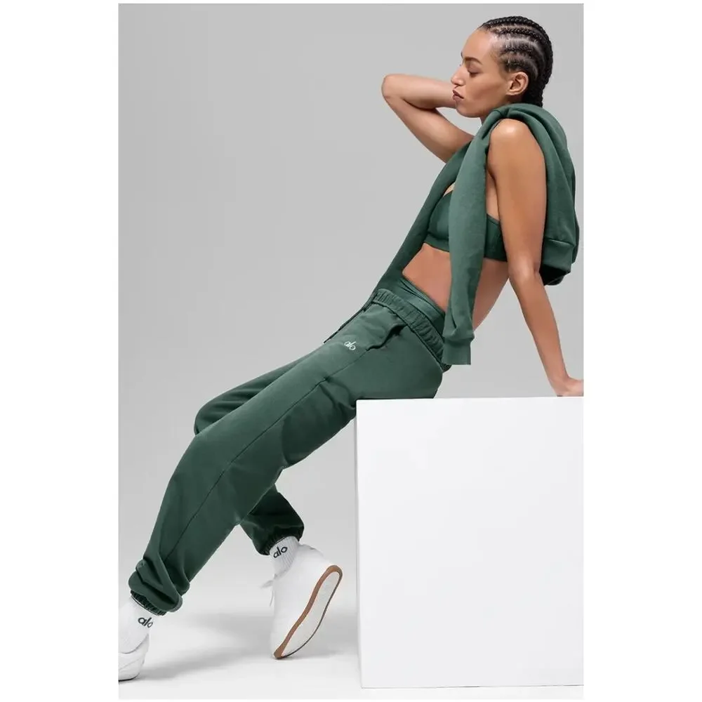 NWT Alo Yoga Accolade Sweatpants Clover Green Athleisure Lounge Womens Size XS